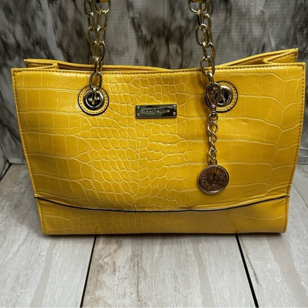 Anne Klein Vibrant Yellow Croc-Embossed Tote Gold Hardware Chain Handle Vibrant